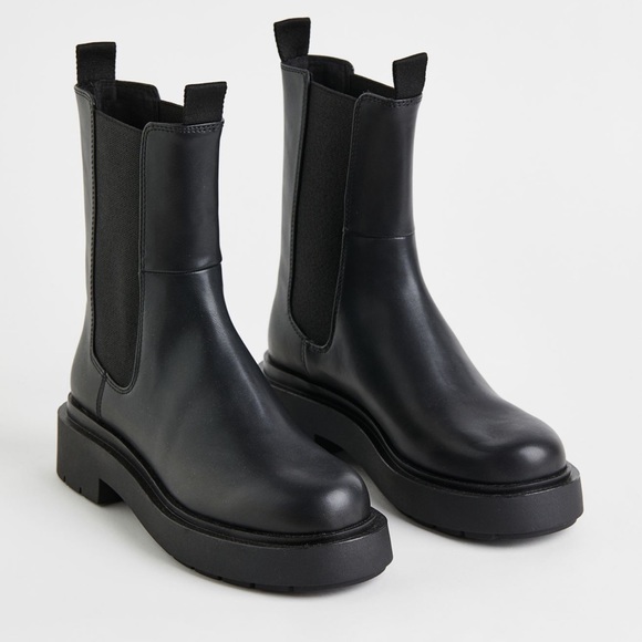 Brand New Chelsea Boots - Picture 3 of 9